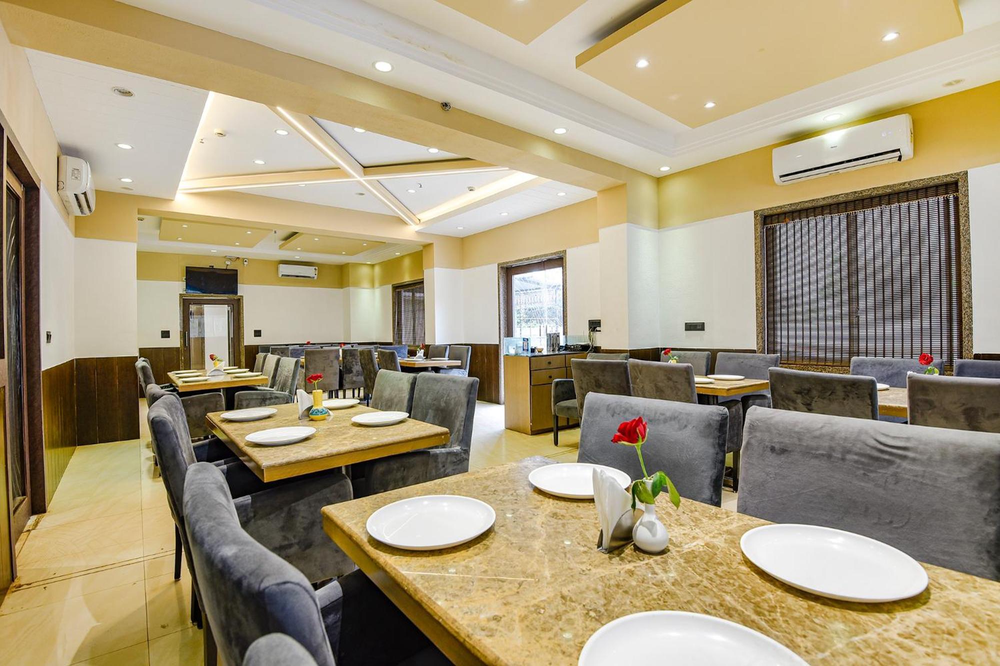 Fabhotel Prime Supreme - 700M From Vasco Da Gama Railway Station Marmagao Extérieur photo